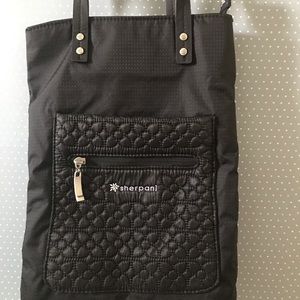 Sherpani Black Crossbody Handbag